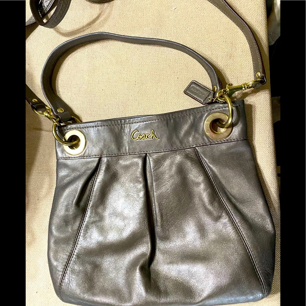 Coach Leather Gold Tone Shoulder Bag